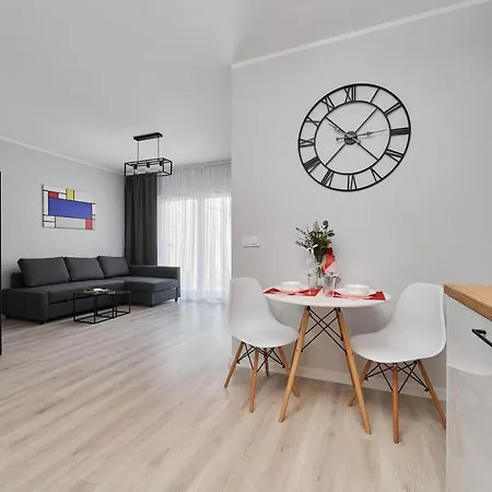 New Old Town Podwale Kosciuszki By Renters * Вроцлав